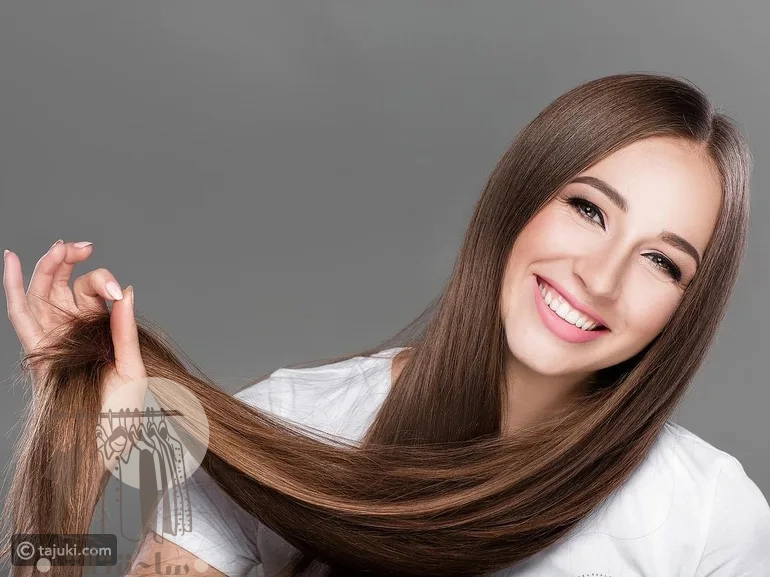 في يوم المرأة العالمي: تألقي مع قصات الشعر الطويل