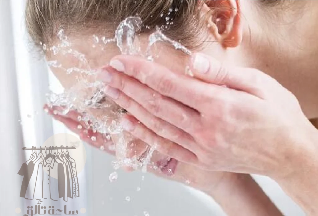 هل الماء البارد هو الحل السحري لبشرتك؟ اكتشفي الإجابة