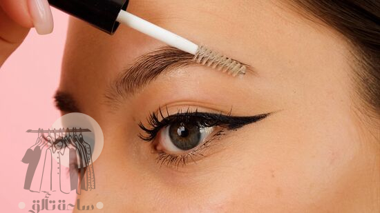 تشقير الحواجب الكثيفة: صيحة جمال عصرية وجريئة