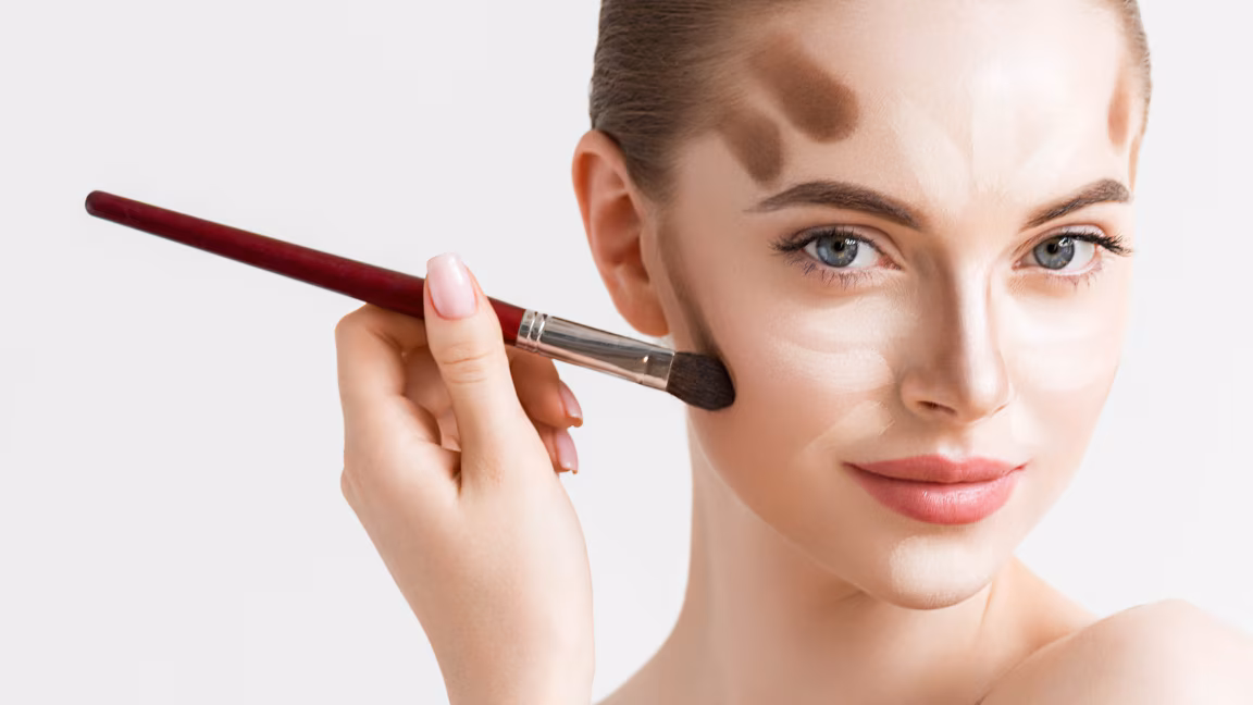 جمال خالي من العيوب.. دليلك لمكياج لا يسبب الحبوب