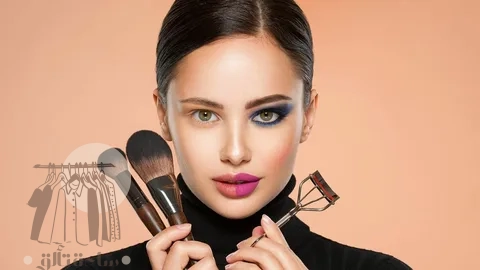 أبرز صيحات مكياج رأس السنة 2026 لإطلالات أنيقة وجريئة