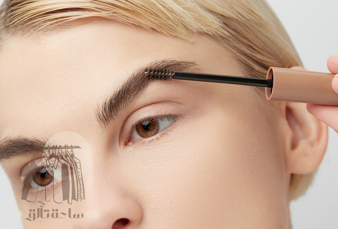 احصلي على حواجب كثيفة وطبيعية بمستحضر تجميلي واحد