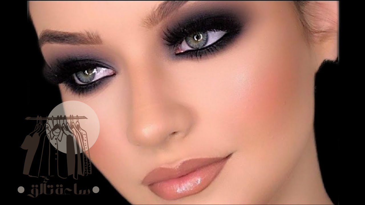 المكياج الأسود سيد الشتاء، لمسات أيقونية تناسب جرأتك
